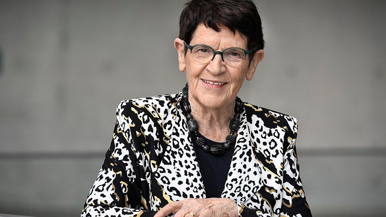 Rita Süssmuth yaşamını yitirdi