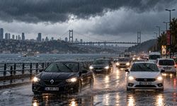 İSTANBUL İÇİN KUVVETLİ YAĞIŞ UYARISI YAPILDI