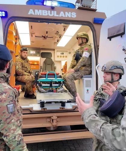 Türk birliği göz kamaştırıyor