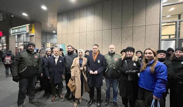 DEPREMZEDELER DÜSSELDORF'TA ANILDI