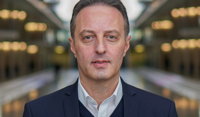 KARAAHMETOĞLU: YANLIŞ  MESAJ VERİLİYOR