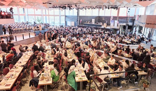 3 bin kişi ‘Birlik ve dayanışma’ sofrasına oturdu