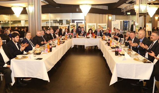 Elazığlılar iftarda buluştu