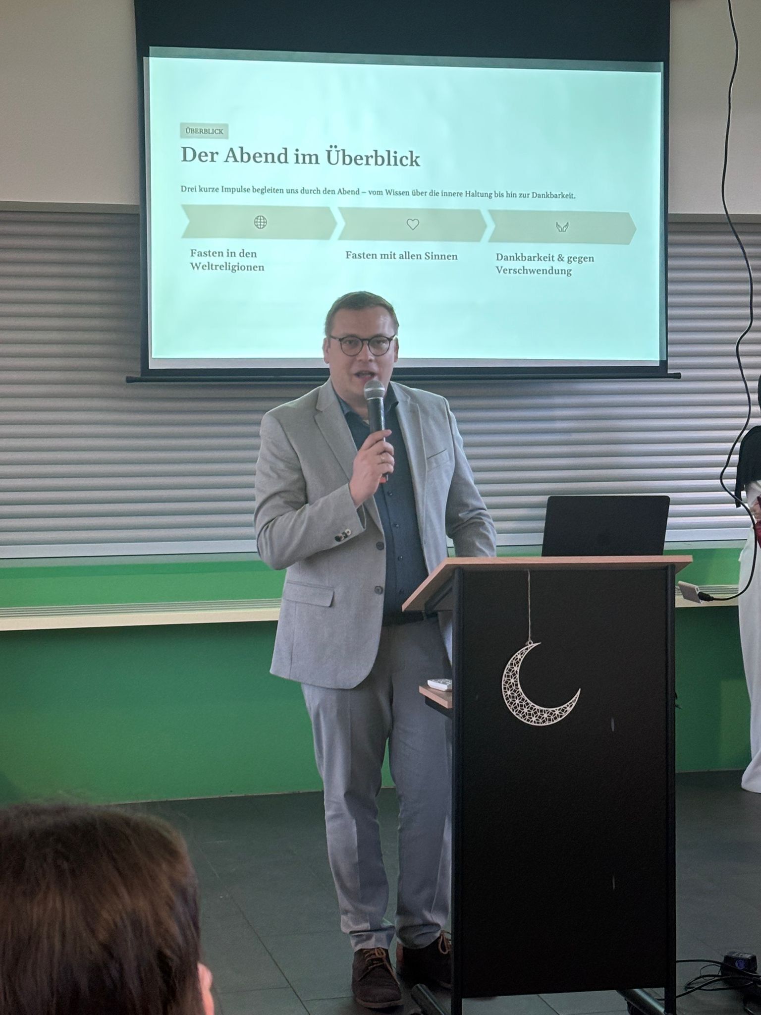 93 F1650 E 8 D B C 415 A A E B D 480 B D20 C F347