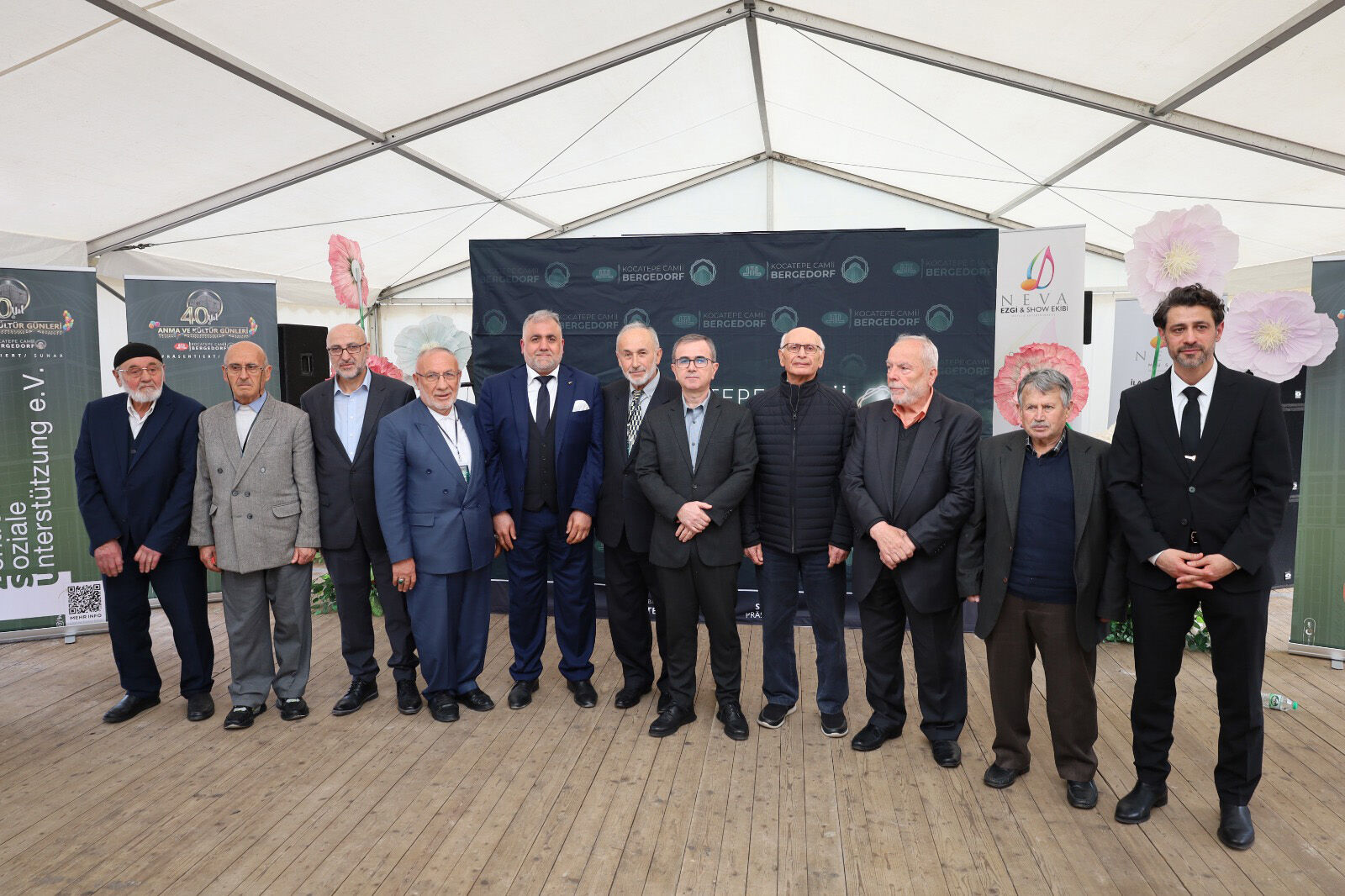 Bergedorf 40Yil Cami Kurucularina Vefa