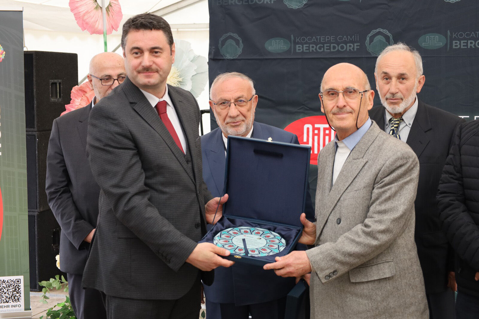 Bergedorf 40Yil Plaket Takdimi3